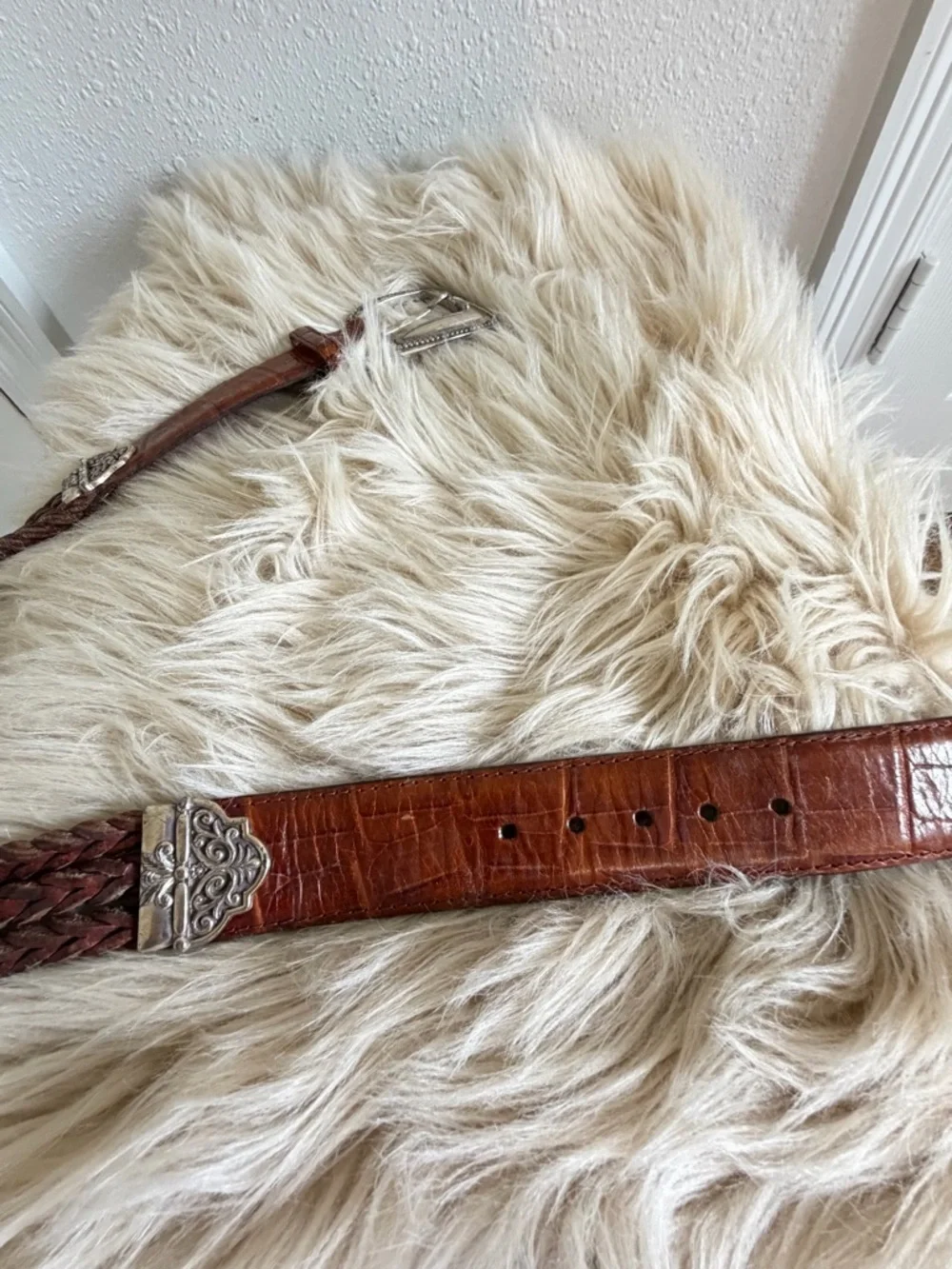 VTG Western Leather Belt LG Silver Engraved Buckle Croc Embossed Cowgirl Sz SM